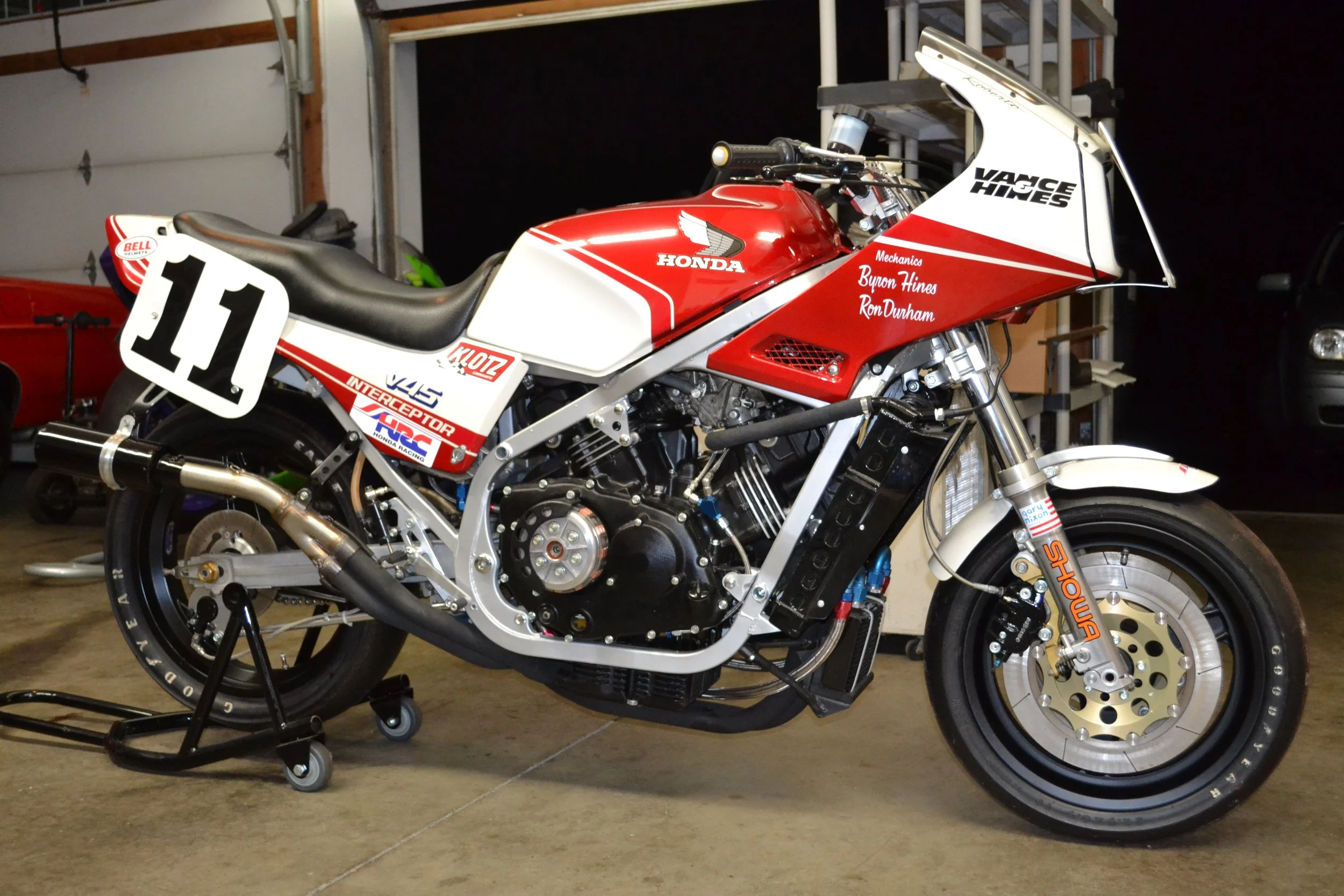 ケースワーク スーパービジョン(1970年) Brian O'Shea's Vintage Superbike Collection: A Glimpse into Racing